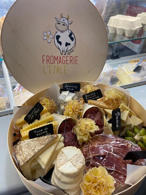 Fromagerie-l-etale-lavandou-83-6